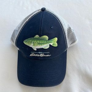 Eddie Bauer hat
